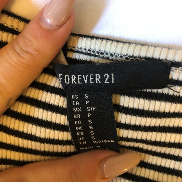 Top - Picture 2 of 2